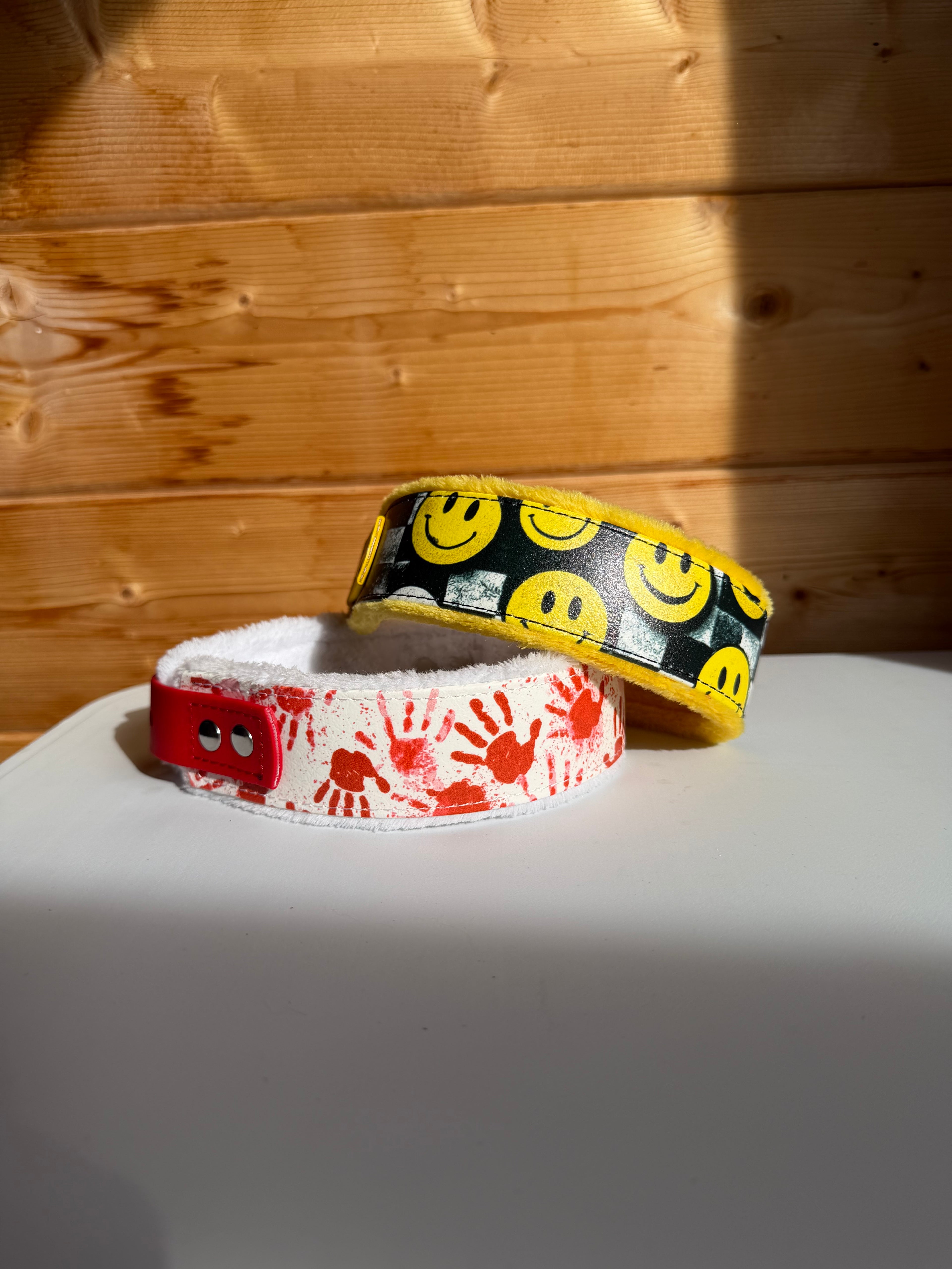 Collier imprimé UV mains avec doublure tissu doux