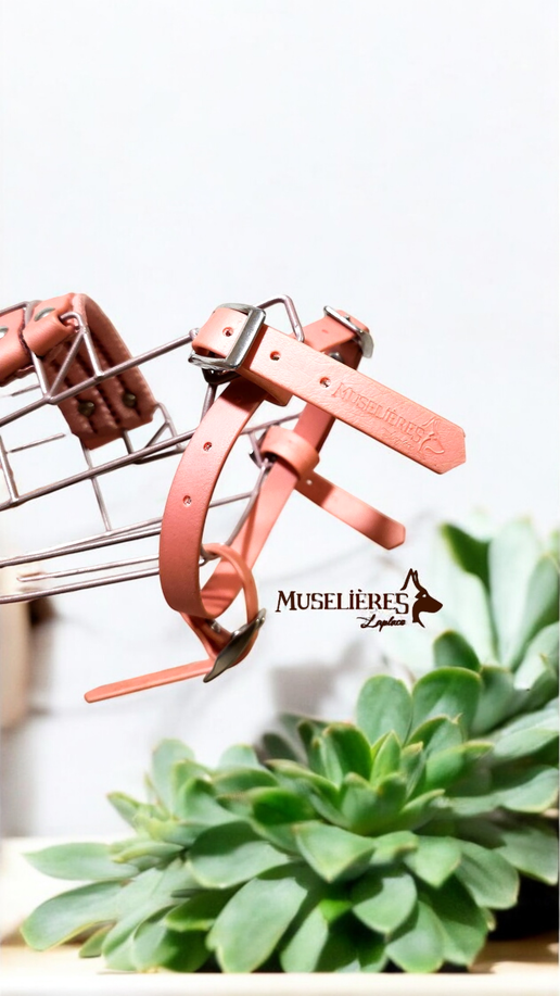 Fermeture en collier et passants en taille M