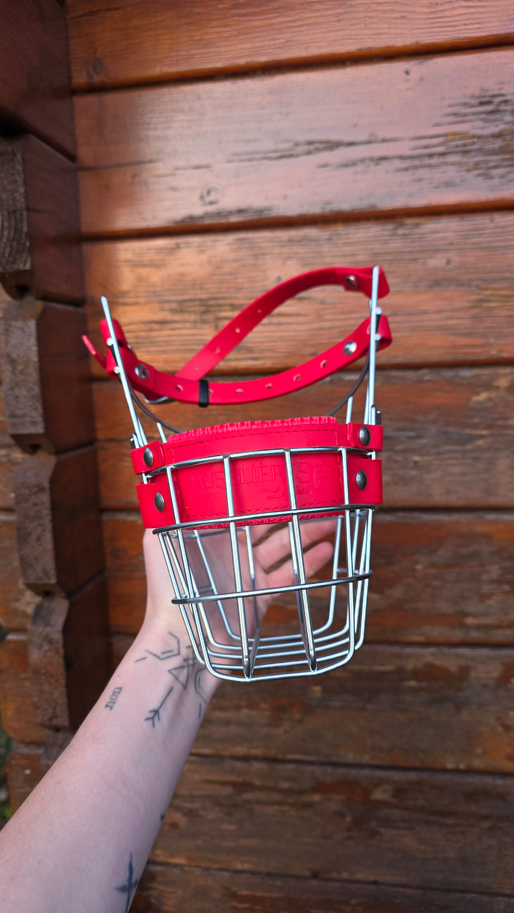 Muselière standard T7 Biothane Rouge